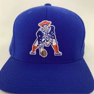 Mitchell And Ness Vintage New England Patriots Hat Size 7  1/8  Throwback NWOT